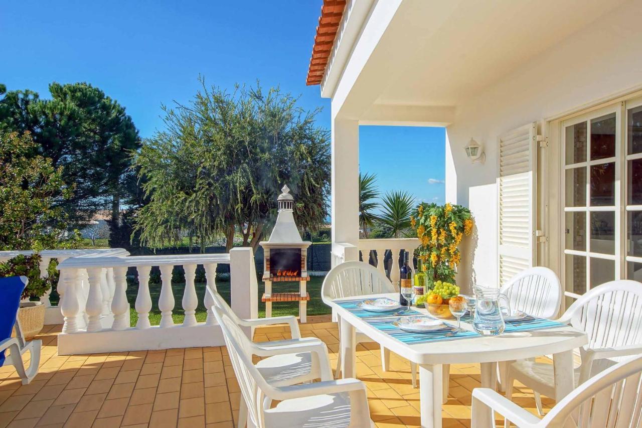 Villa Licinia Гия Екстериор снимка